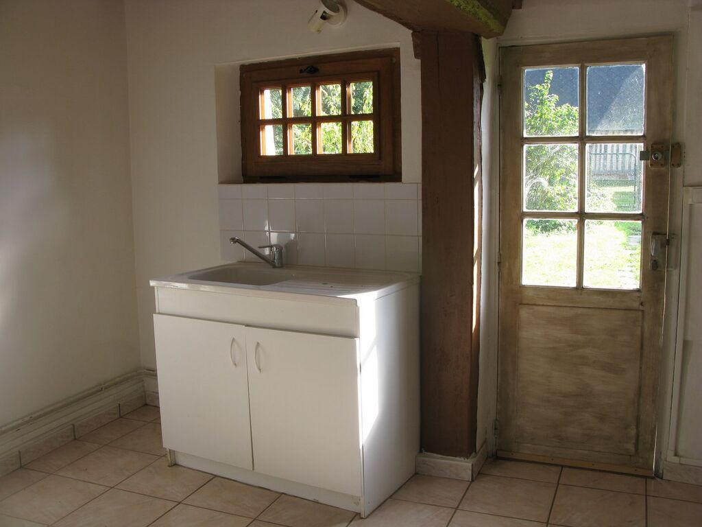 MAISON DE VILLAGE Entre LISIEUX et BERNAY