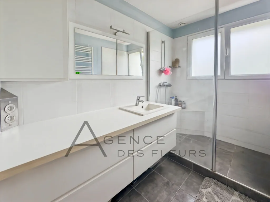 A acheter maison de 146m2 située sur la commune de Brionne