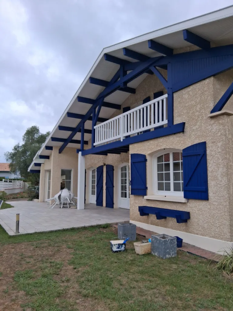 Rénovation et ravalement de façade à Arcahon