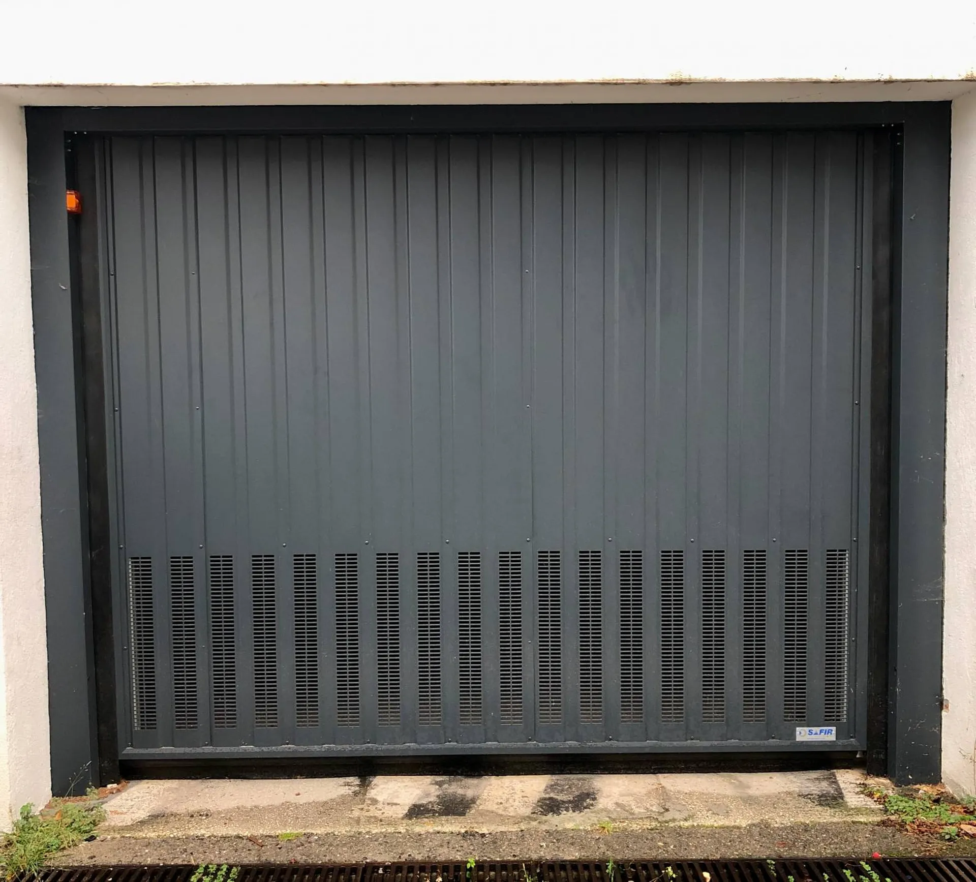 SAFIR S424 Gris anthracite RAL 7016