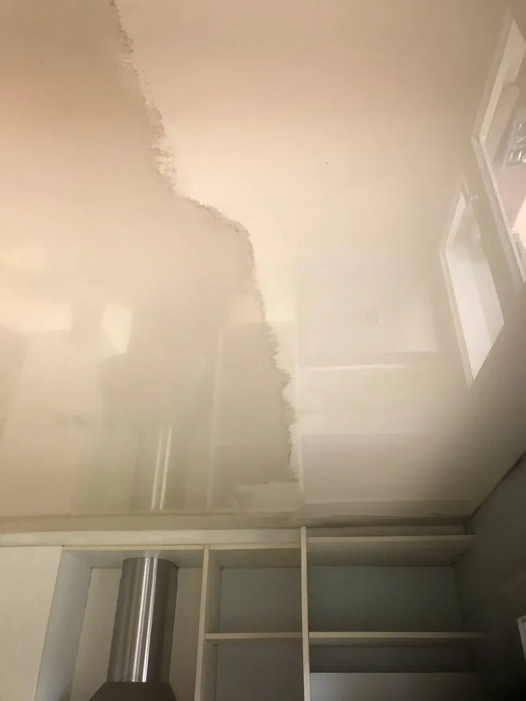 Comment nettoyer son plafond tendu ? Plafonds Tendus Occitans Toulouse
