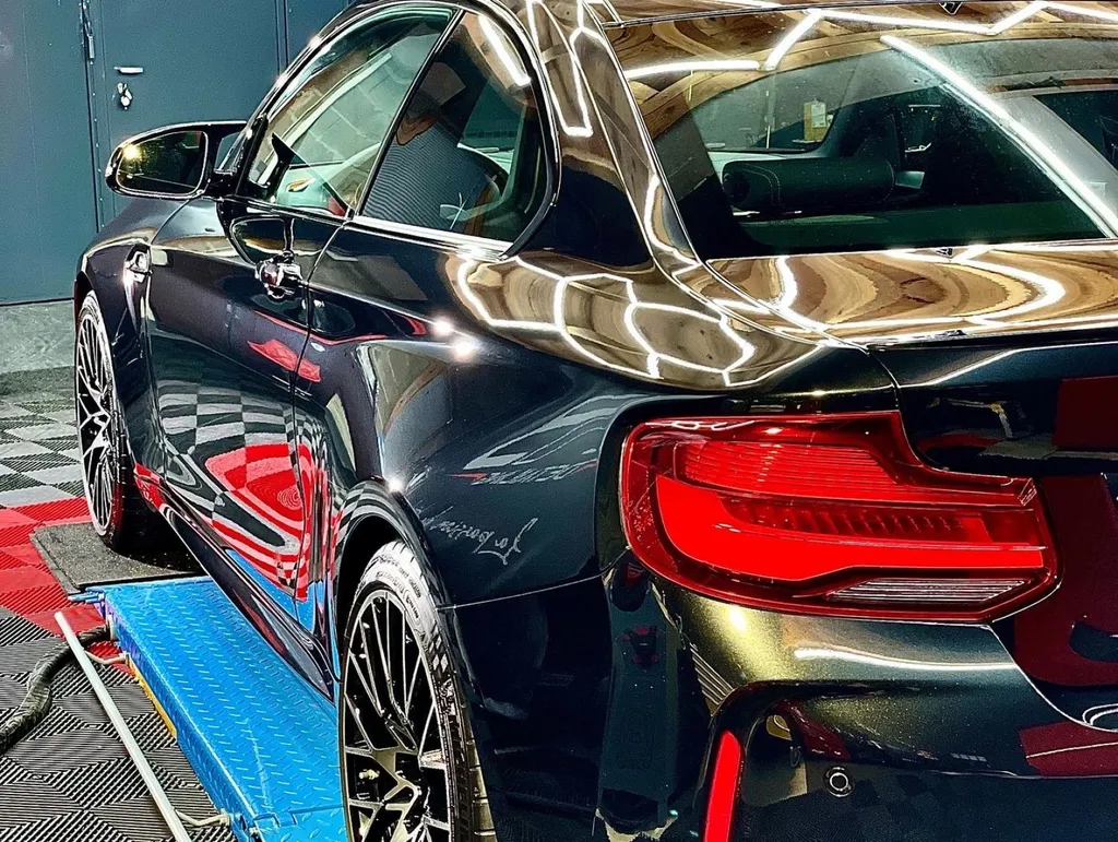 Detailing Lyon traitement céramique BMW M2