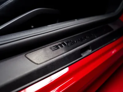 PPF X-PEL haute performance pour préserver la peinture d’une Porsche 992 Targa.