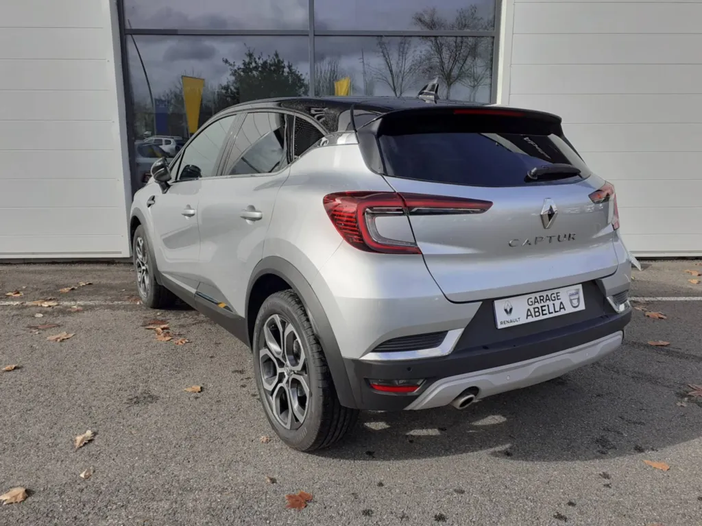 NOUVEAU RENAULT CAPTUR 2021 OCCASION INTENS TCE 130 EDC FAP PACK TECHNO PROCHE DE TOULOUSE