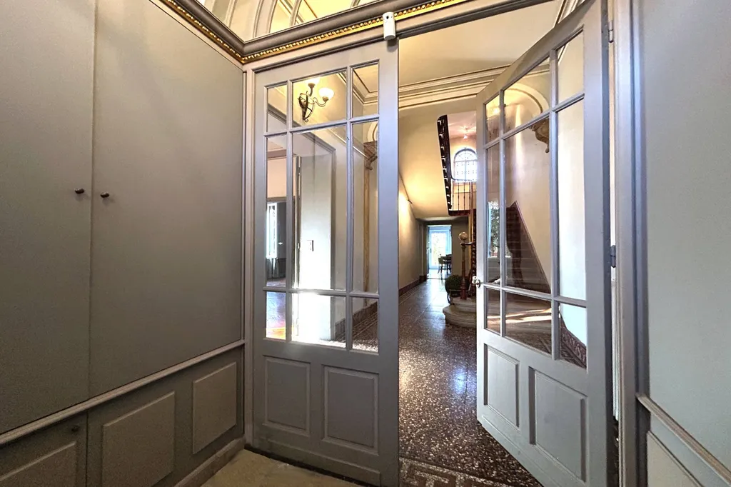 Carpentras - Maison de maitre XVIIIᵉ avec jardin et piscine au coeur de ville