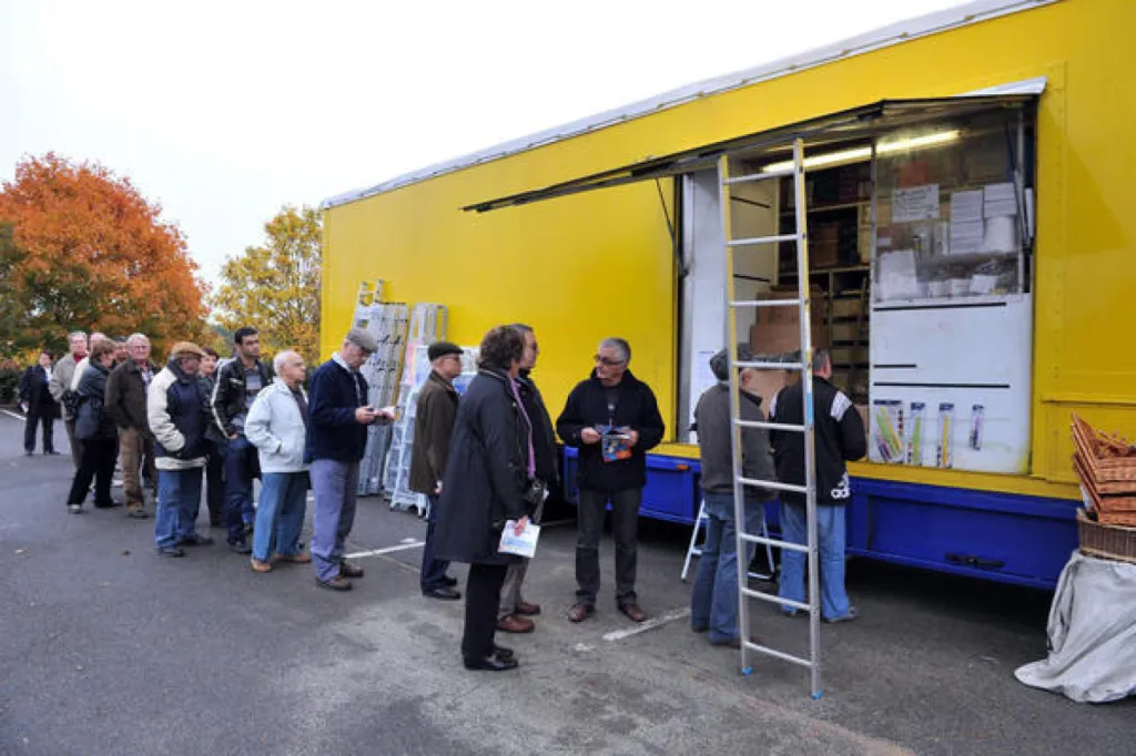 exposition voiture sans permis la londe 