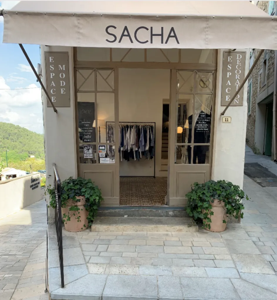 Le Concept Store Sacha Mode et Décoration à Ménerbes dans le Luberon