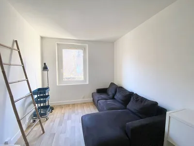 Vente T2 loué Aubagne