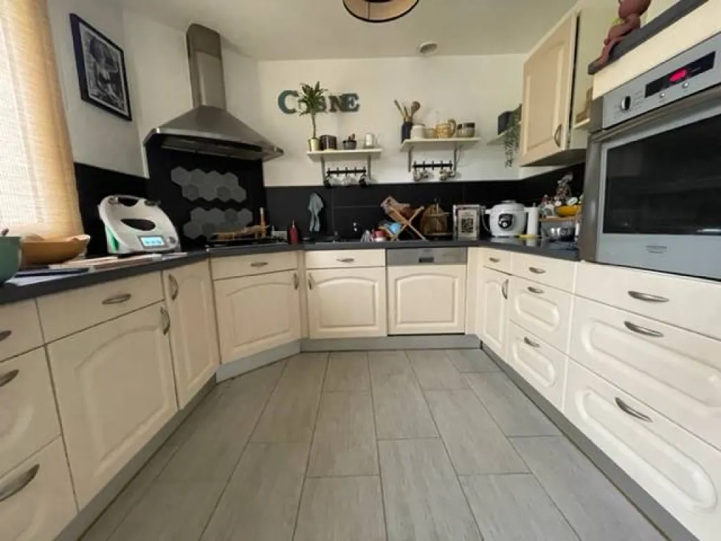 PLAIN PIED SUR ST PIERRE LES ELBEUF 76320