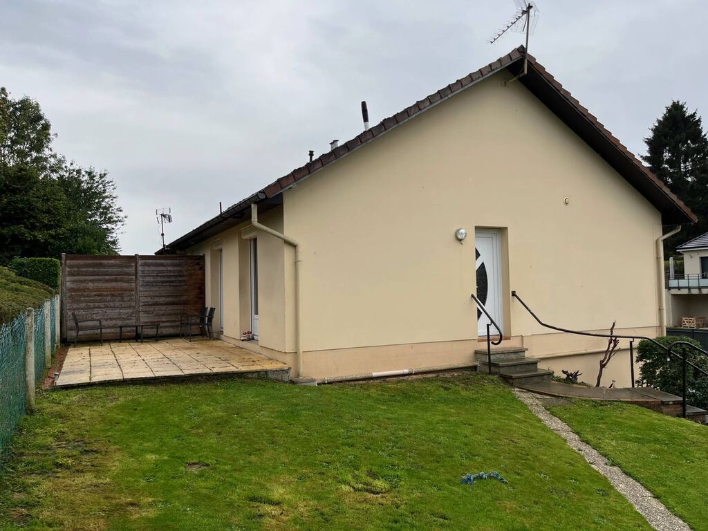 Spécial investisseurs ! - Immeuble à vendre à La Frenaye, bourg avec école et commerces