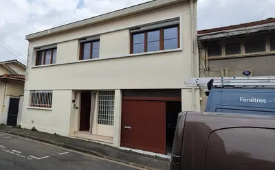 Vente et installation volets roulants solaires en aluminium sur-mesure sur Talence