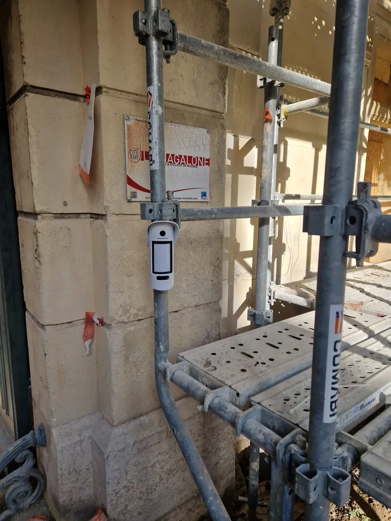 Installation d’un système complet de vidéosurveillance et télésurveillance 24h/24 à Bastide de la Magalone Marseille 9e
