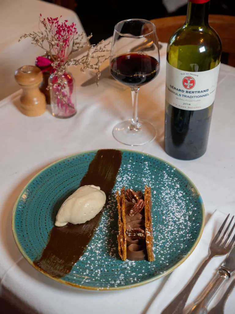 Comme un mille-feuille, ganache chocolat noir et glace noix de pécan