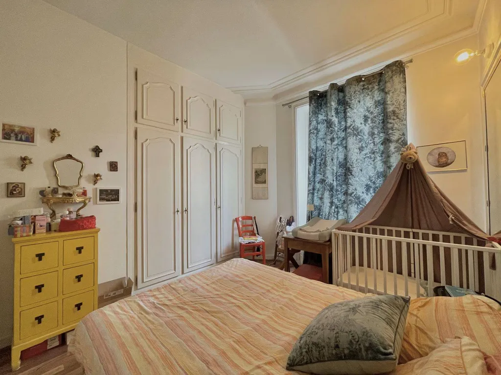 Appartement à vendre 61 m2 - Pl. St Ferdinand 75017 Paris