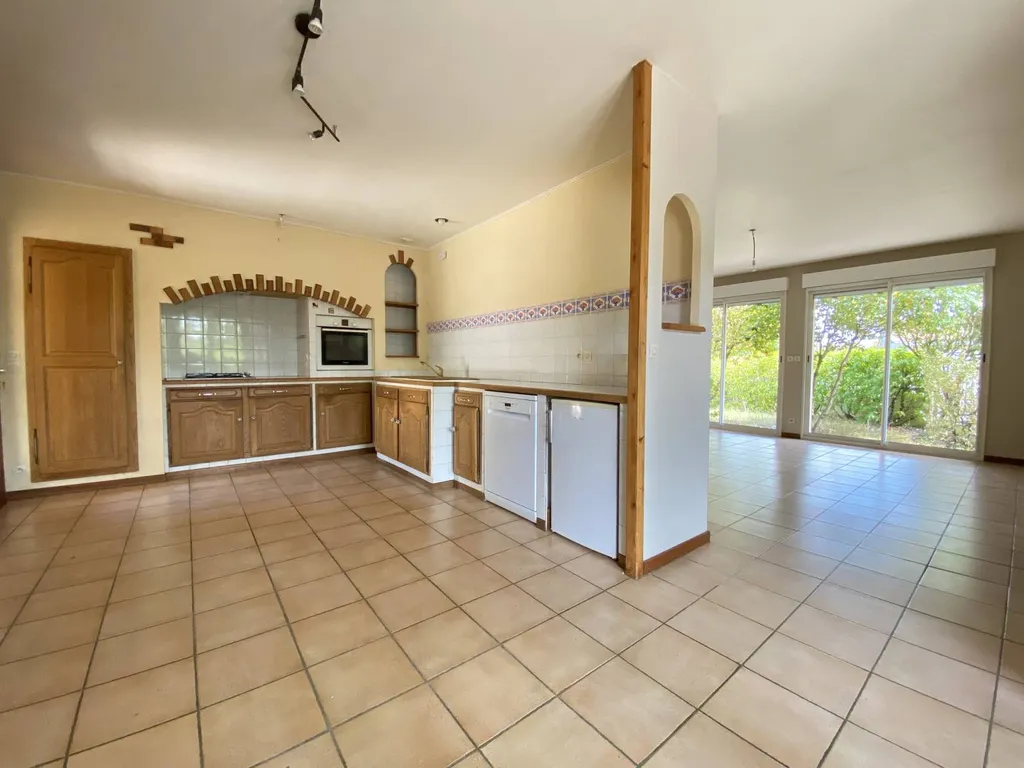 Maison 5 pièces 102 m² · à Sainte-Hélène · 102 m² · 421 000 €