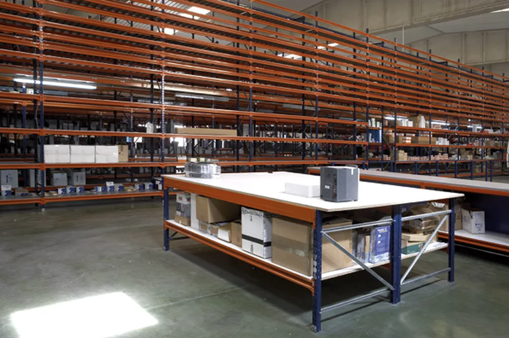 Optimisez votre stockage avec SISAM expert en rayonnage industriel à Toulouse et en Occitanie