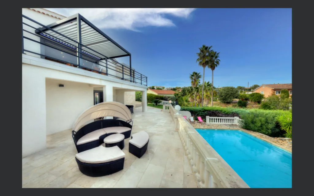 Villa 4 pièce(s) 3 chambre(s) 111 m² Saint Aygulf (83370)