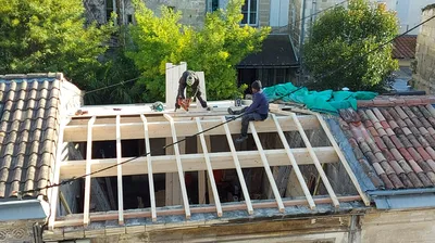 pose de charpente neuve en remplacement d'existant à Bordeaux