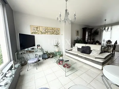 Chatou située sur les bords de seine une maison de caractère d'environ 125 M²