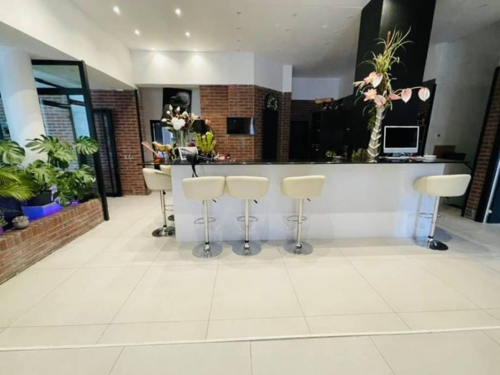 rez de chaussée surélevé