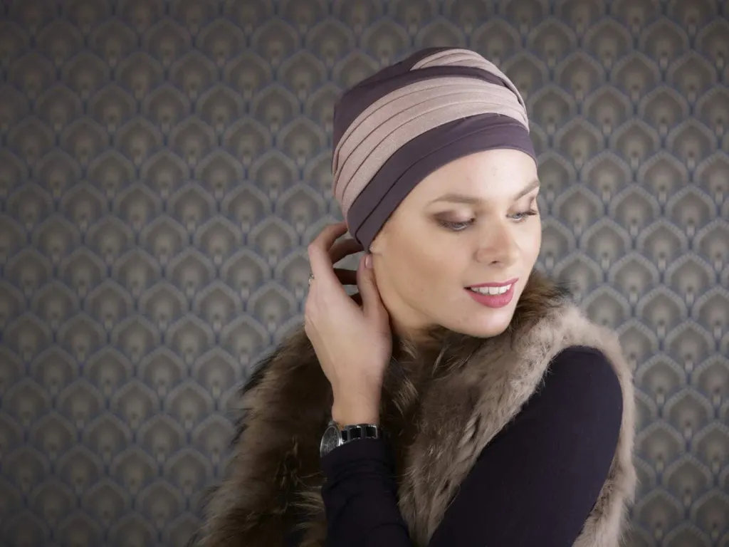 Photographe packshot d’accessoires de mode en studio photo à Lyon en région Rhône-Alpes