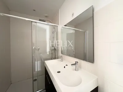 A louer bel appartement 4 pièces de 91,34 M2 avec un balcon de 6 M2 à deux pas de la place du marché, 5 minutes du RER.