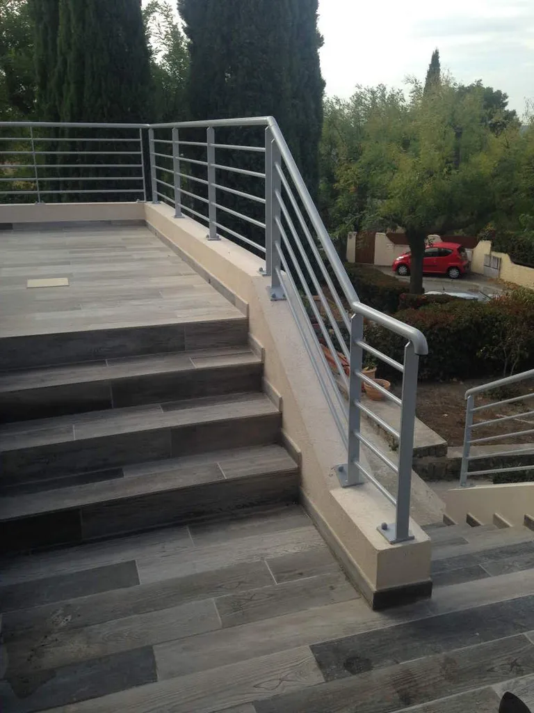 Agrandissement de la terrasse d'une maison individuelle à Salon de Provence - après travaux