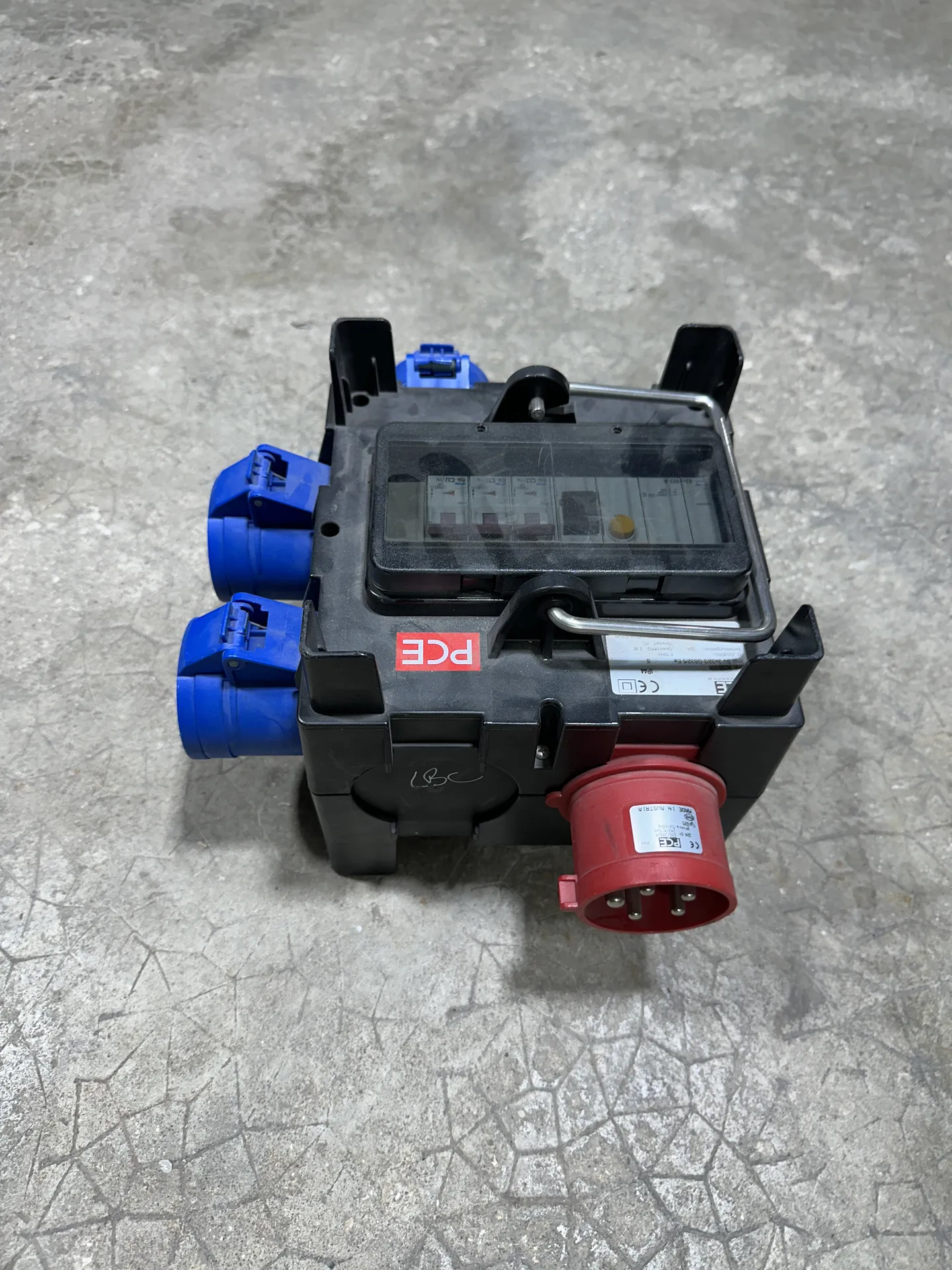 COFFRET 32 TRI VERS 3X 32MONO