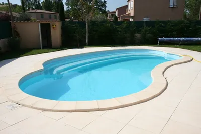PISCINE COQUE BLUE COCONUT - 8M70 X 5M