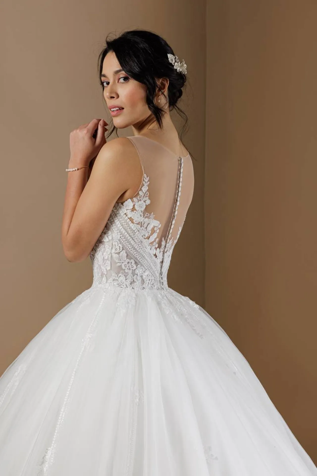 robe de mariée grande traine marseille et vitrolles