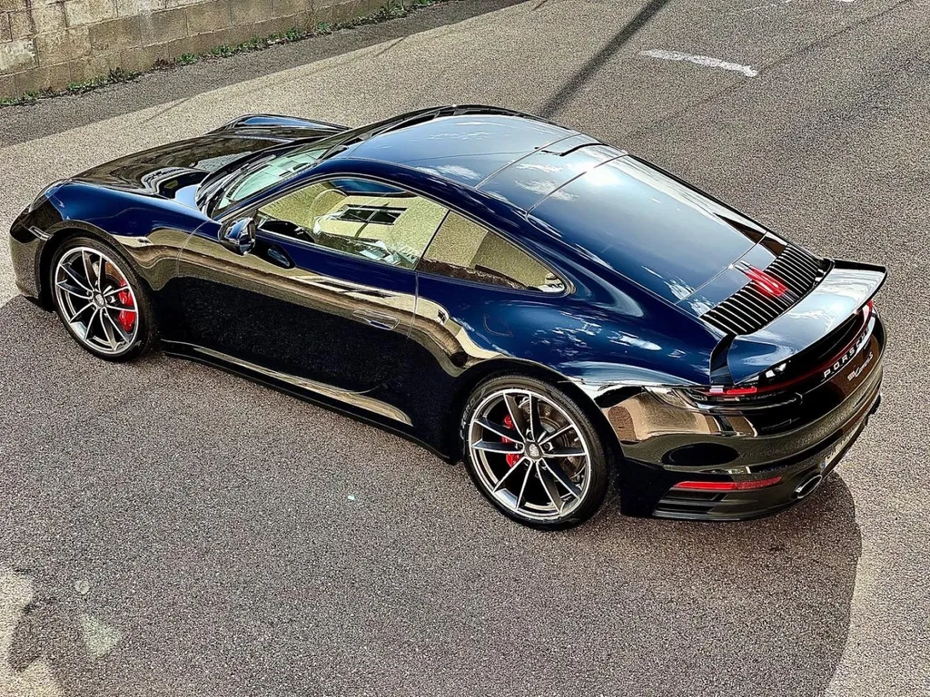 Detailing auto Lyon Porsche 992 traitement céramique / PPF / protection carrosserie 