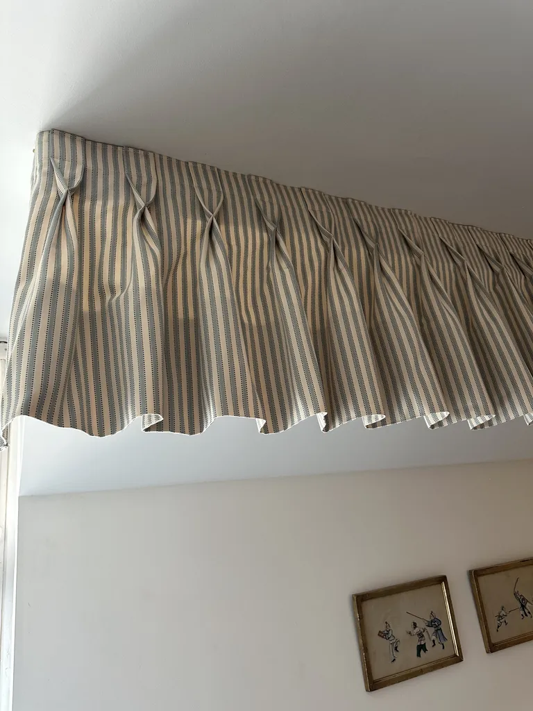 Agencement textile de l’Hôtel Château de Fontager à Serves-sur-Rhône