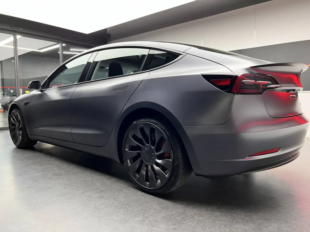 TESLA MODEL 3 PERFORMANCE - CONVERSION PPF XPEL STEALTH - LILLE