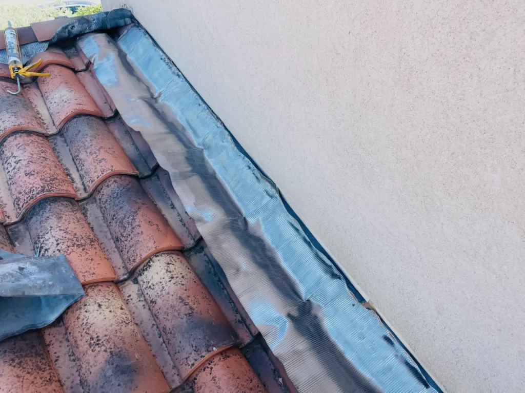 Rénovation de Solin de toiture sur Ensuès-la-Redonne 13820