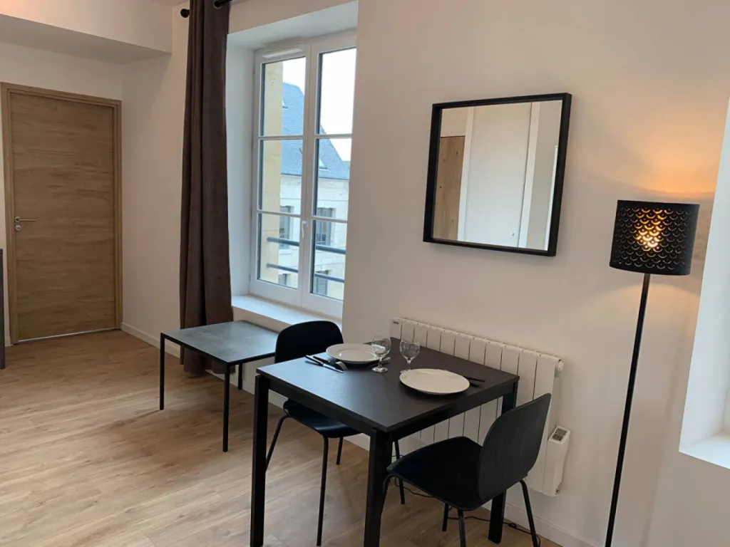 Situé au 161 rue Beauvoisine à Rouen