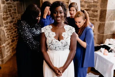 Votre agence d'organisation de mariage dans une orangerie pour une célébration festive et colorée dans un domaine en Normandie