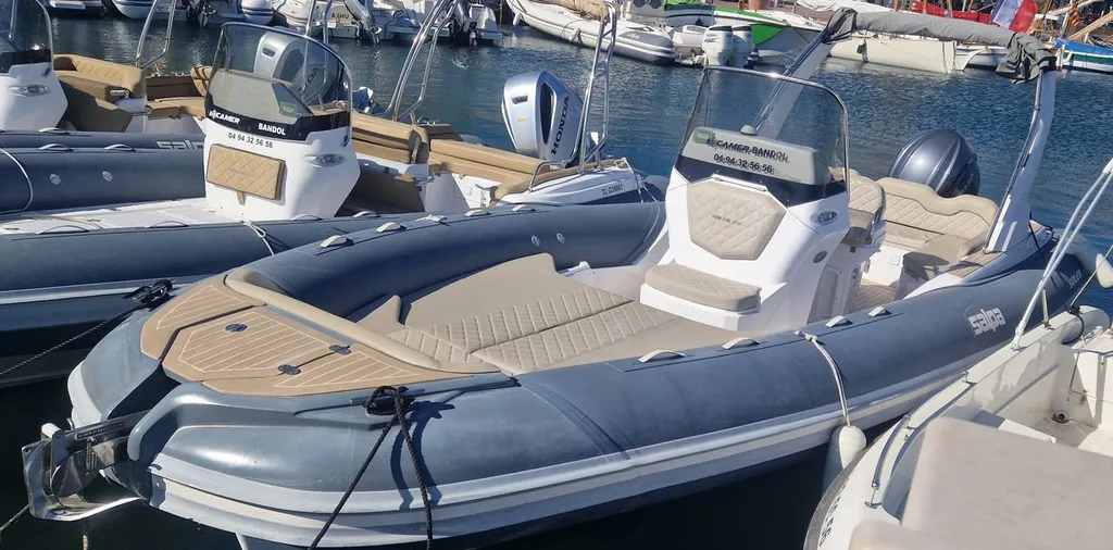 A vendre semi-rigide d'occasion Salpa