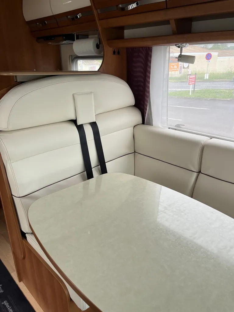 Comment décorer l'intérieur de son camping-car à Libourne ?