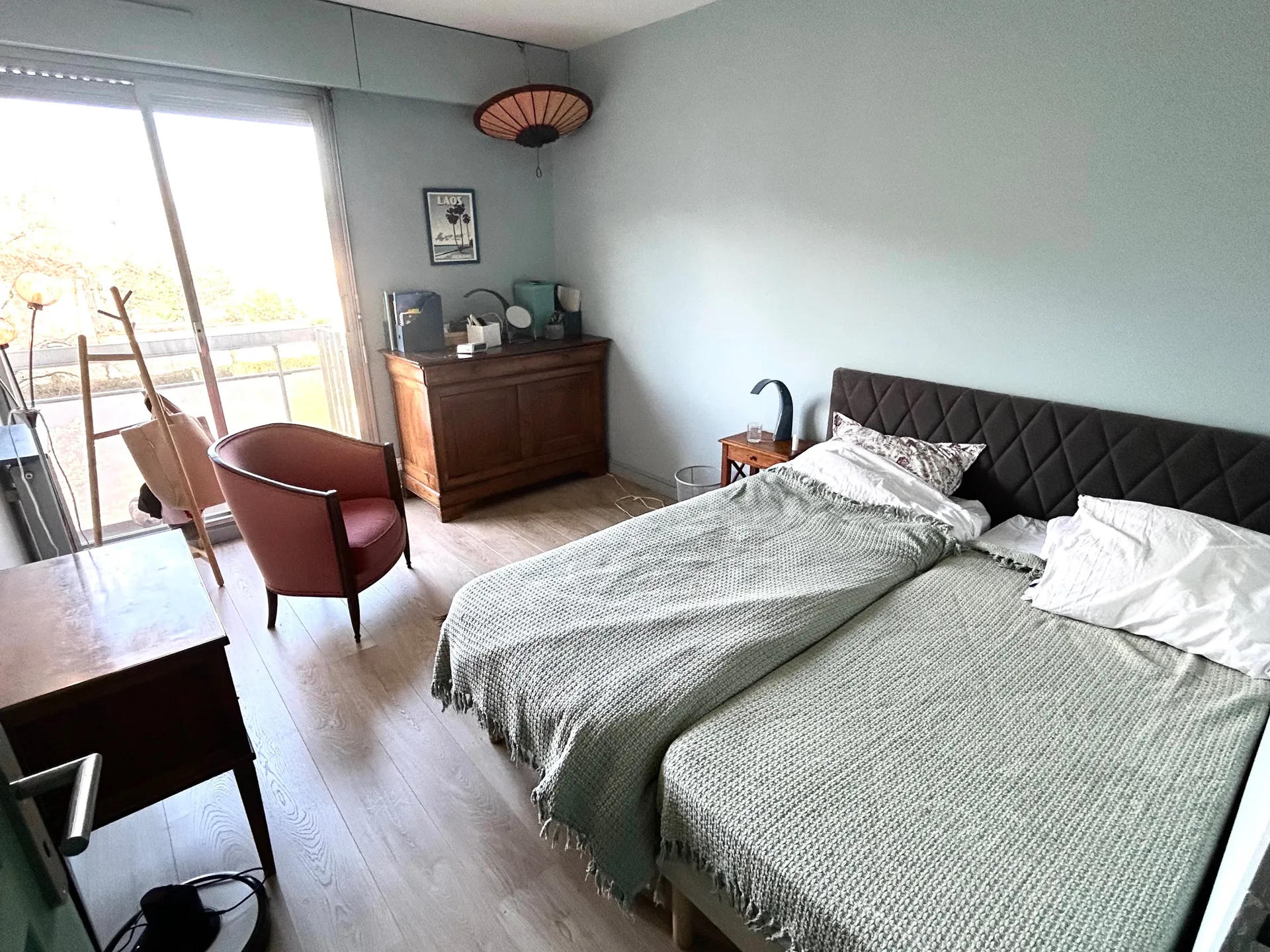 Bel appartement T4 avec parking, Bordeaux Barrière du Médoc