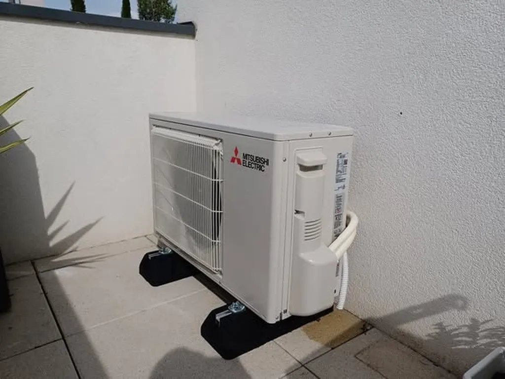 Clim Services, votre expert en climatisation réversible pour les particuliers et les professionnels à Bron, Villeurbanne et dans tout l'est lyonnais