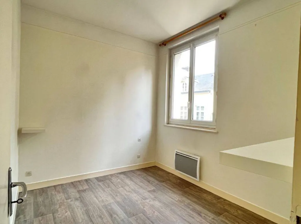 Studio en location de 25.34m², situé rue du vieux palais à Rouen, 473€ charges comprises
