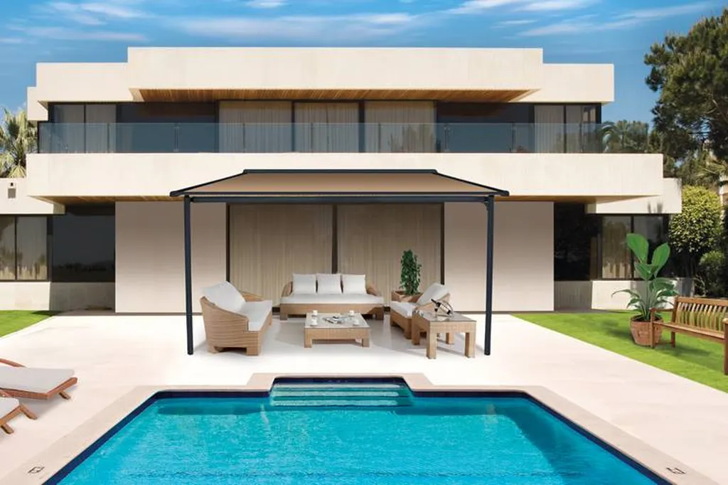 Installer une pergola au bord d’une piscine Aix-En-Provence