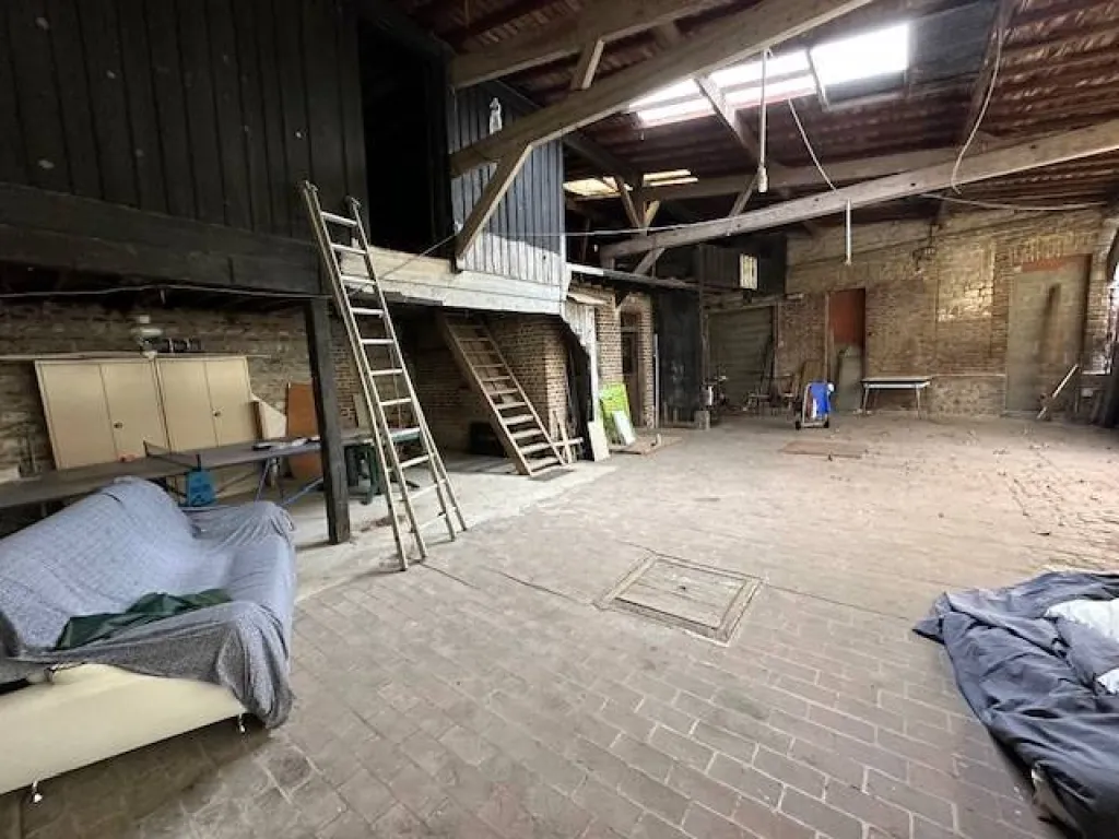 A acheter maison rénovée de 98 m² sur un terrain de 495 m² commune de CAUDEBEC LES ELBEUF