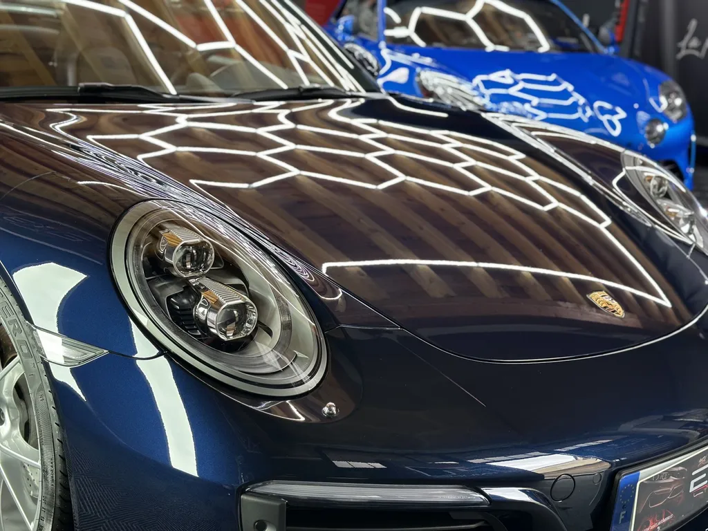 DETAILING Porsche protection film de protection PPF Lyon traitement céramique carosserie 
