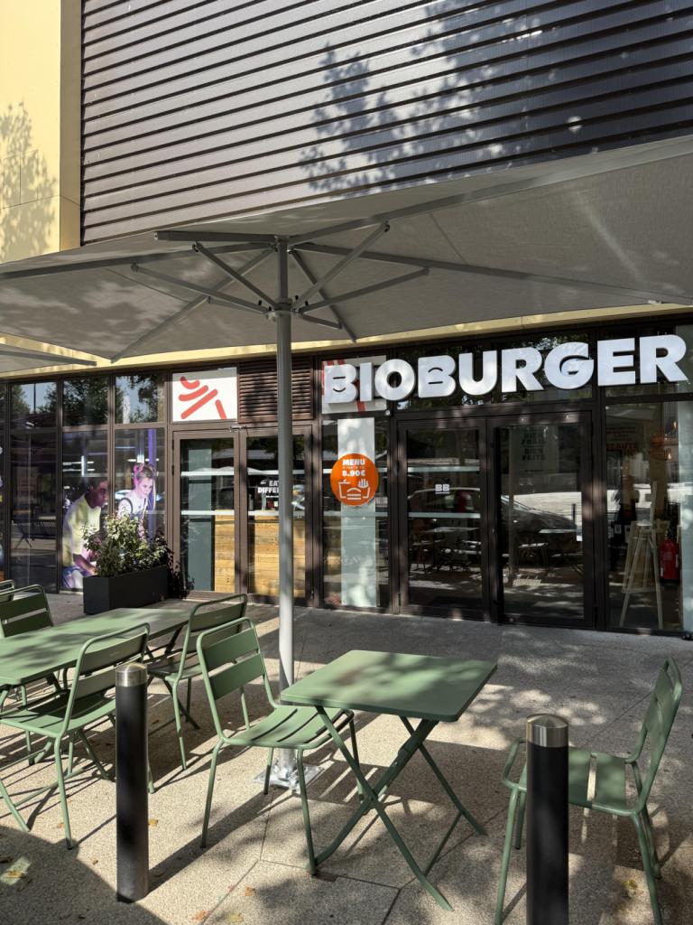 Installation de parasols sur Salon-de-Provence