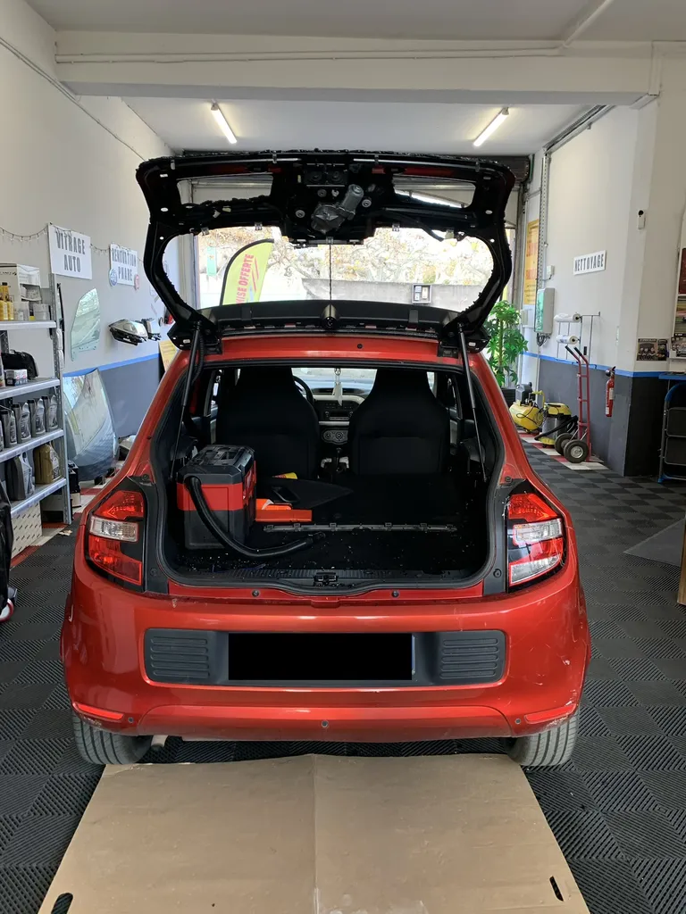 Renault twingo 3 lunette arrière