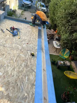 Création d’une dépendance de 20 m² à Marseille 8ᵉ – Extension moderne et étanche