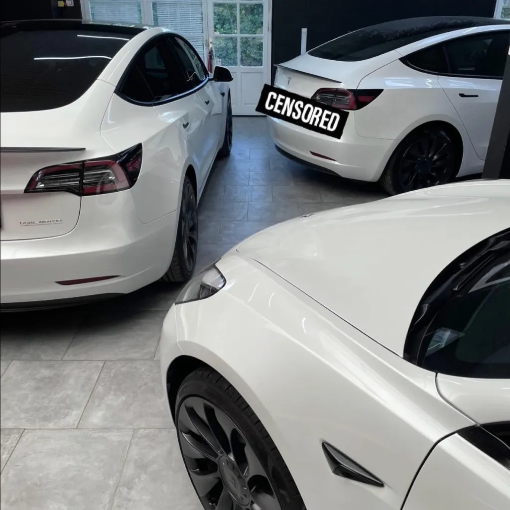 Film solaire Tesla Model 3 à Cannes proche d’Antibes sur la côte d’azur