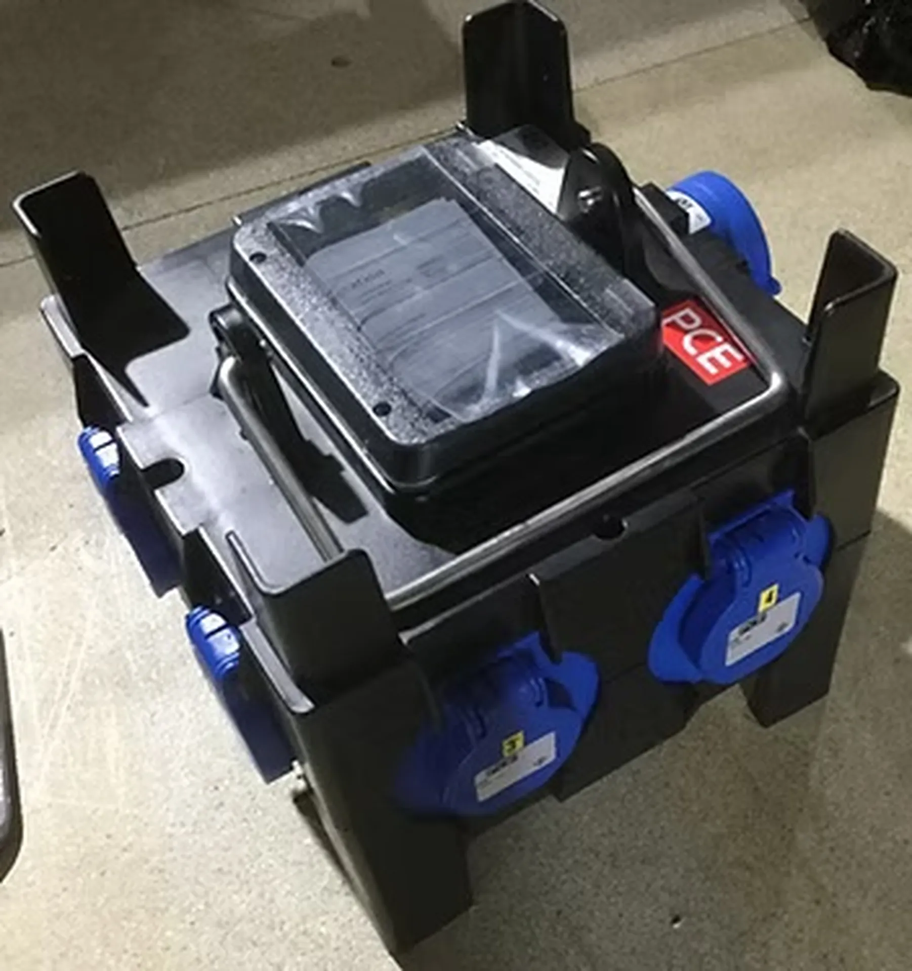 DISTRIBUTEUR 32 MONO VERS 4X16 MONO