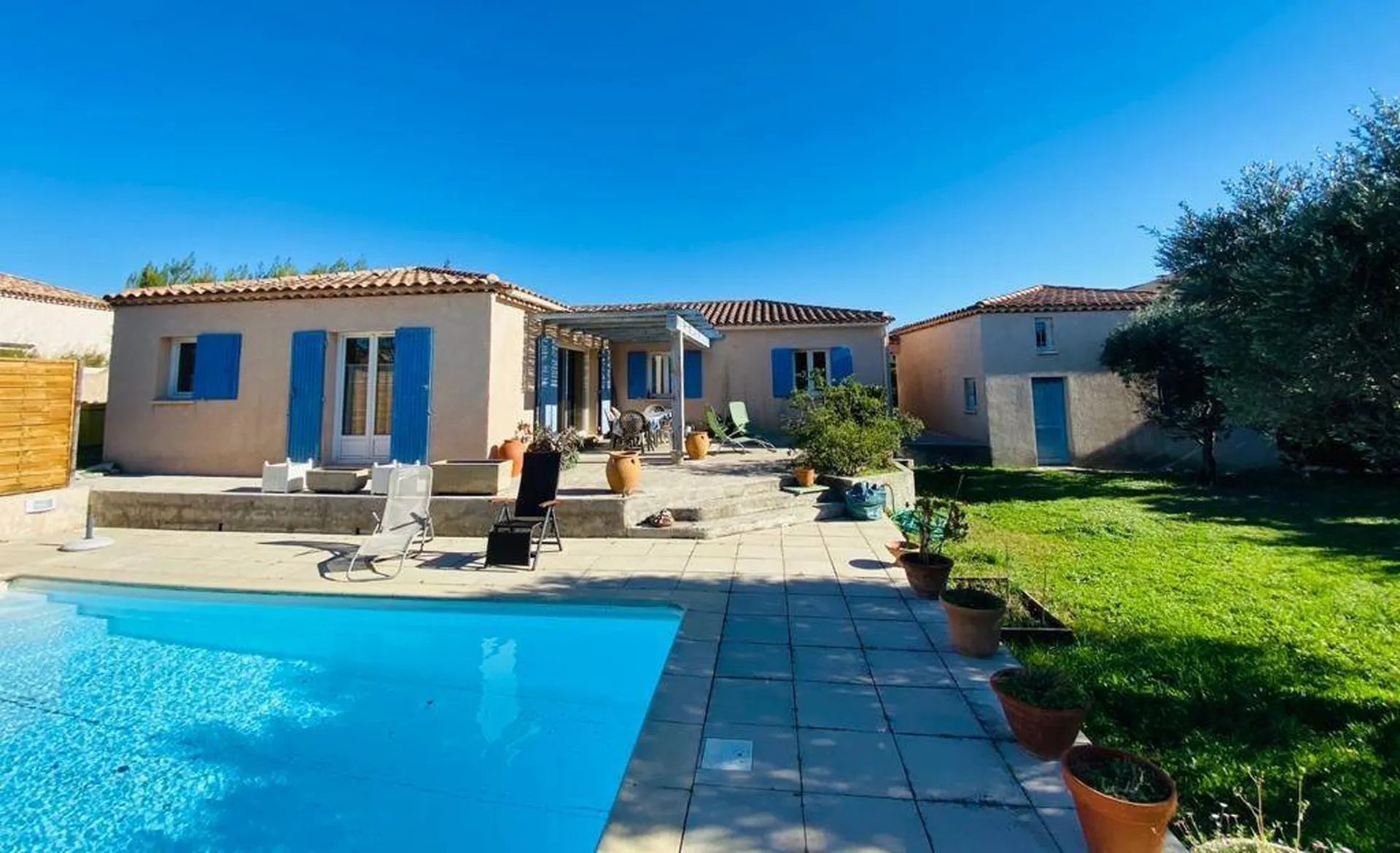 Vente maison T4 Roquefort la Bédoule avec piscine 